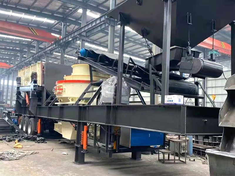 移動(dòng)制砂機(jī).jpg 移動(dòng)制砂機(jī).jpg